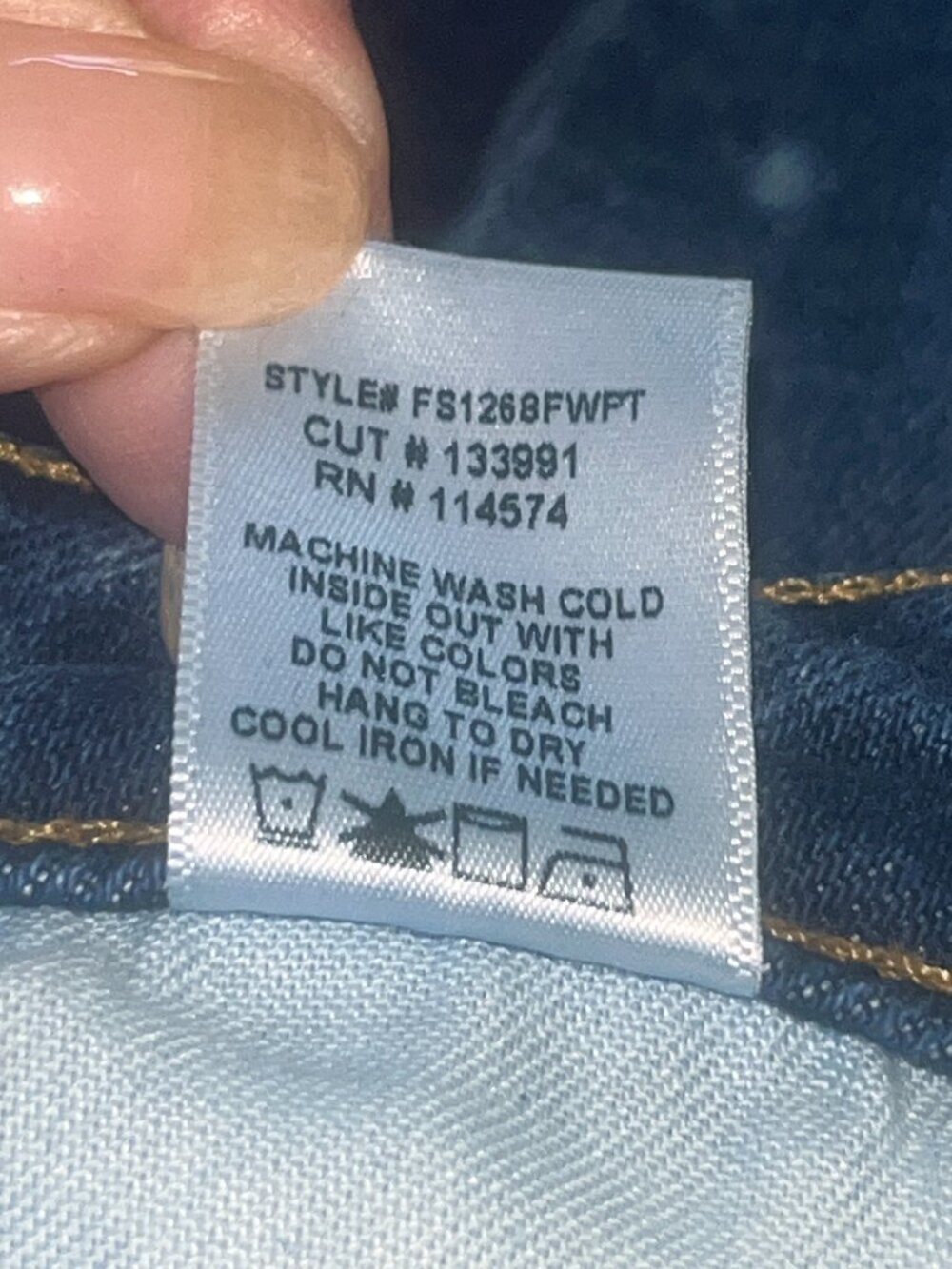 NOEND NO END Denim Farrah Mid Rise Kick Flare Raw Hem Cropped Jeans  -EUC - 28 - Picture 14 of 15